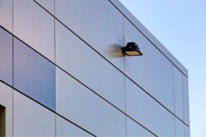 Metal and exterior wall cladding protect against extreme weathers in Canada