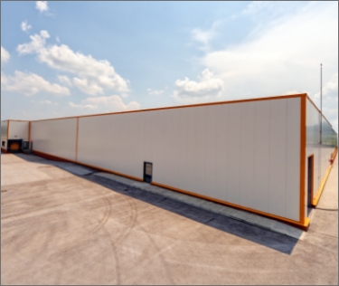 Polyurethane wall panels for industrial sectors